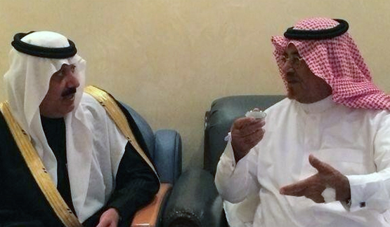 نيابة عن خادم الحرمين الشريفين : الأمير متعب بن عبدالله يطمئن على صحة الشيخ فداع الشريم