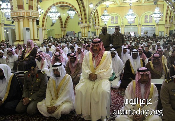 سمو أمير المنطقة يتقدم المصلين في صلاة عيد الأضحى المبارك