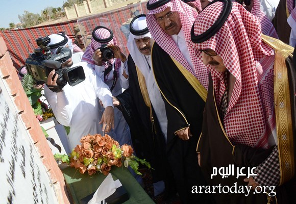 سمو أمير المنطقه يضع حجر أساس برج المياه بعرعر