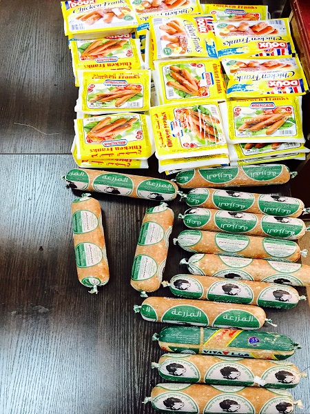 بلدية العويقيلة تصادر لحوم ودجاج منتهي الصلاحية