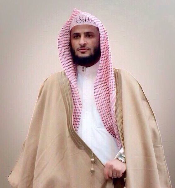 سليمان عيد الهزيمي ينال درجة البكالوريوس من جامعة الامام محمد بن سعود