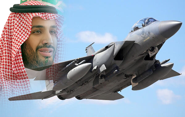 وزير الدفاع يطمئن على طياريْن سعودييْن تعرضت طائرتهما لخلل فني فوق البحر