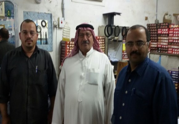 عبدالرحمن مصطفى وأبنائه يبايعون القيادة الرشيده على السمع والطاعة