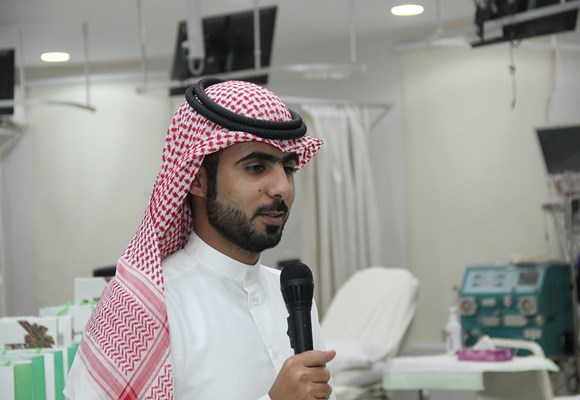 الشيخ فهد عايد يحاضر في برنامج كلانا معا الذي تقيمه التوعية الدينية بصحة عرعر