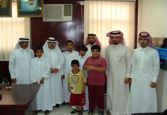 مدرسة عبدالله بن عباس الابتدائية تقيم برنامج الأسبوع التمهيدي