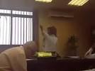 إعفاء وكيل أمانة الطائف عقب فيديو شجاره مع مواطن وطرده من مكتبه