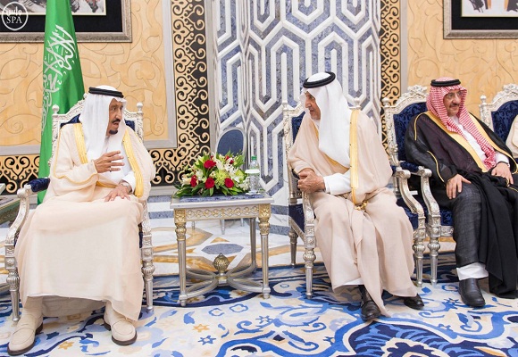 خادم الحرمين الشريفين يصل إلى جدة قادمًا من خارج المملكة