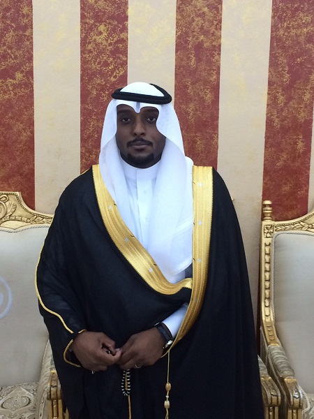 خلف محمد الحامد يحتفل بزواجه وعرعر اليوم تهنئ