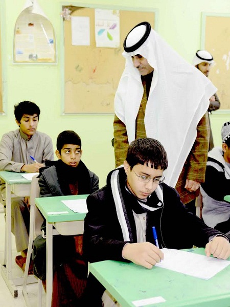 تمديد تكليف مساعد مدير عام التعليم للشؤون التعليمية لمدة عام