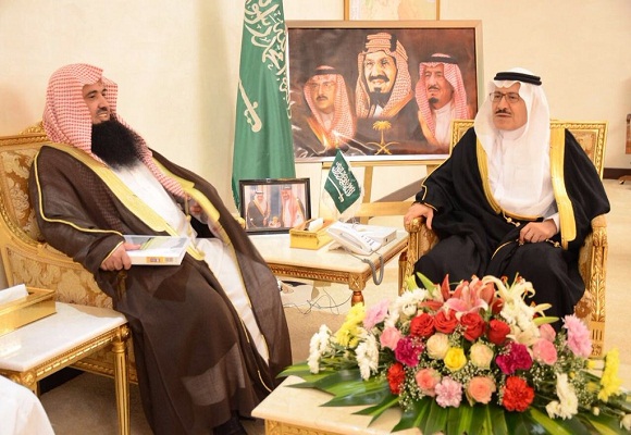 أمير الشمالية يستقبل رئيس وأعضاء اللجنة التنفيذية للحملة الوطنية لمكافحة الفساد