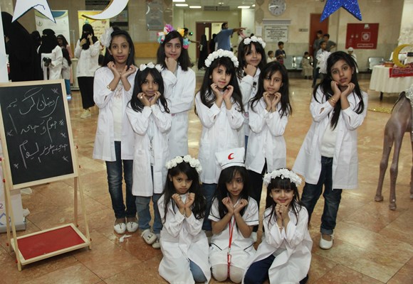 طلاب وطالبات الطب بجامعة الشمالية يختتمون حملة