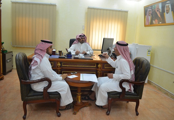 اجتماع لجنة المشاريع والشؤون الفنية بالمجلس البلدي بخصوص المشاريع المتعثرة