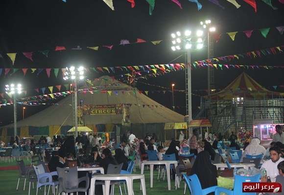 مهرجان عرعر للتسوق والترفيه يواصل فعالياته