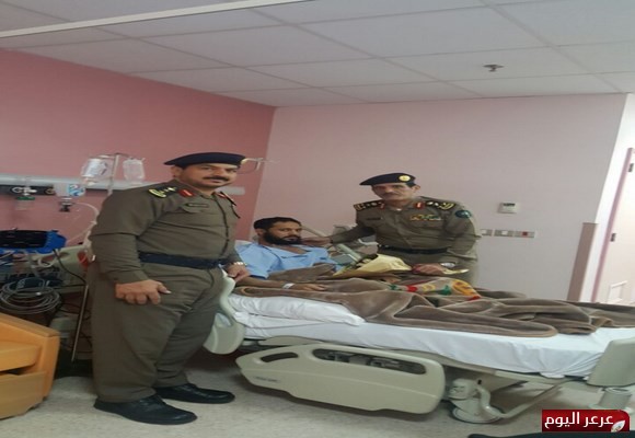 العميد البيز يطمئن على صحة العريف الجوفي