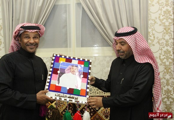 الكابتن يوسف الثنيان يزور السوق الشعبي بعرعر