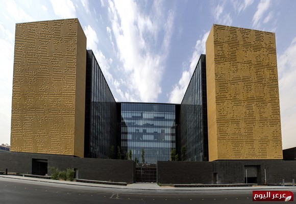 مشروع سفراء حوار الإنسانية يدرب