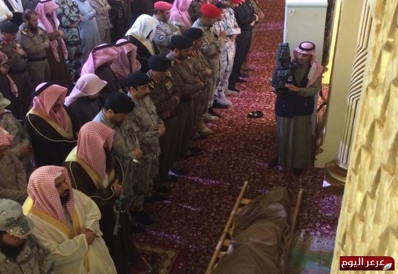 أهالي عرعر يودعون الشهيد الدهمشي