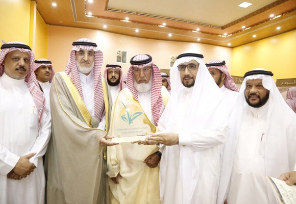 الصور .. محافظة رفحاء يدشن معرض السيرة النبوية