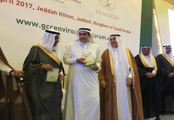 معادن تستعرض قدراتها في