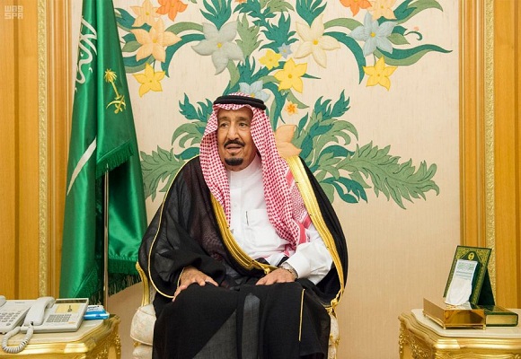 خادم الحرمين الشريفين يستقبل أصحاب السمو أمراء المناطق ويوجه بالبدء في صرف مخصصات شهرية لمشايخ ومعرفي القبائل اعتباراً من هذا الشهر الفضيل
