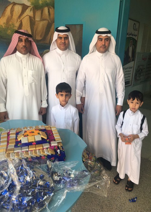 مدرسة عبدالله بن عباس الابتدائيه تقيم الاسبوع التمهيدي لطلاب الصف الأول الابتدائي