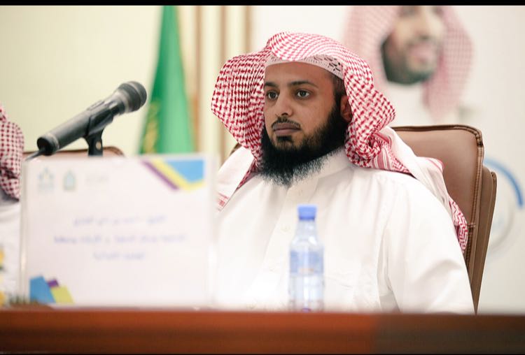 الداعية أحمد بن دلي العنزي الى المرتبة التاسعة في فرع وزارة الشؤون الإسلامية بالمنطقة