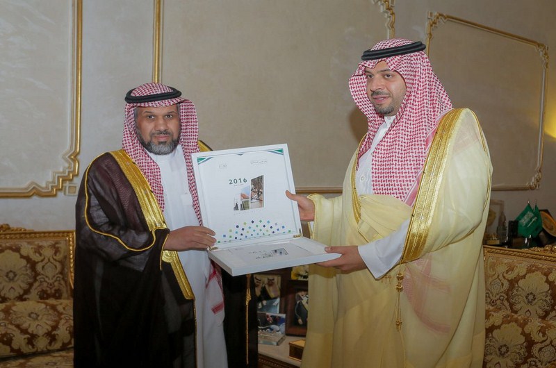 أمير الحدود الشمالية : نتطلع لمساهمة بنك التنمية الاجتماعية في تحقيق التنمية المستدامة ومساعدة الشباب في العمل الحر