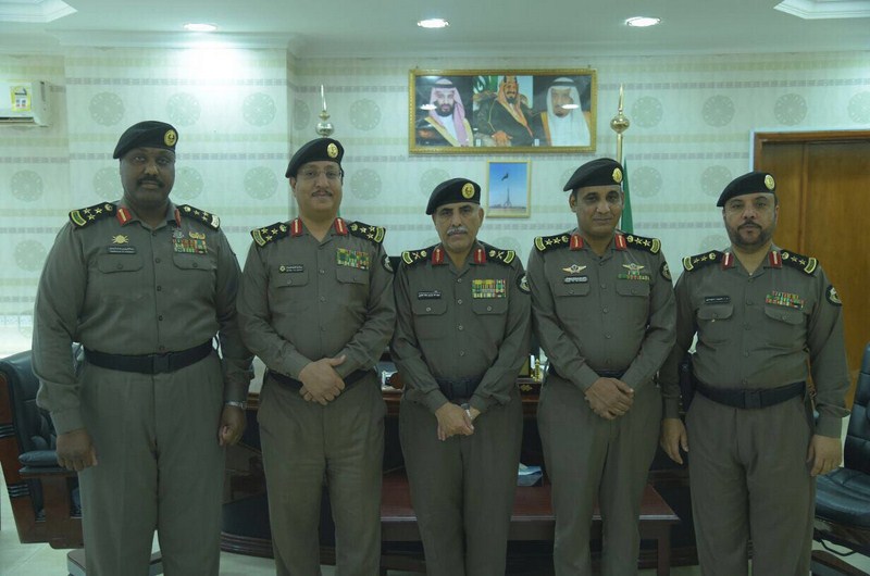 مدير شرطة الشمالية يقلد العقيد فايز الشمري رتبته الجديدة