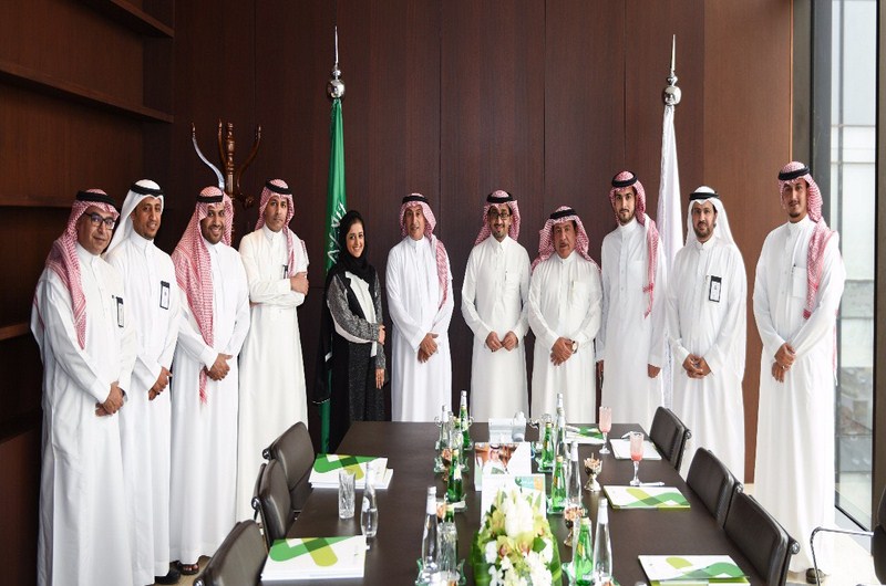 بحث التعاون بين مركز الملك عبد العزيز للحوار الوطني ومؤسسة مسك الخيرية في مجالات التدريب واستطلاعات الرأي ومشروع سلام للتواصل الحضاري