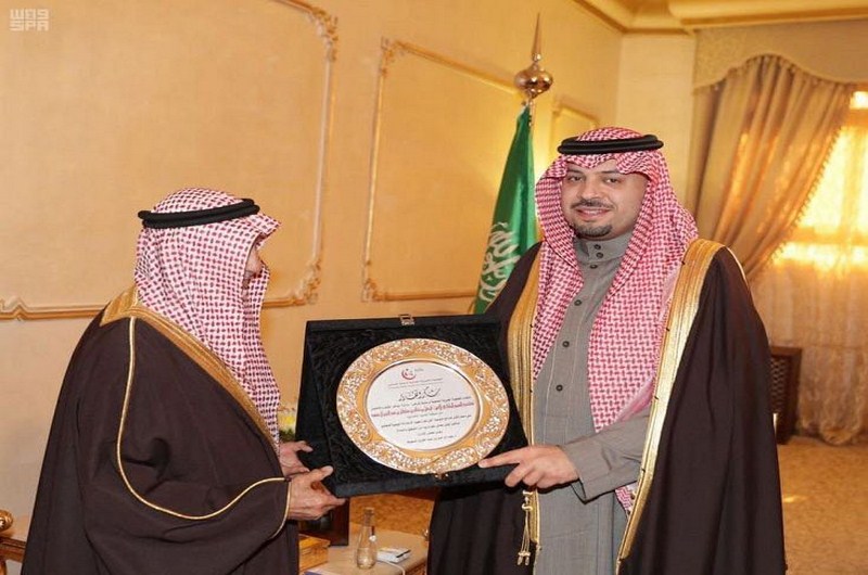 سمو أمير المنطقة يستقبل رئيس مجلس إدارة