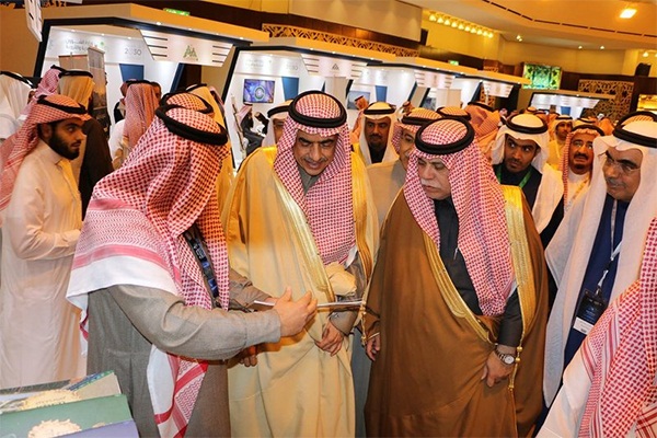 وزير البلدية نسعى لإدخال ثلاثة مدن سعودية ضمن أفضل 50 مدينة ذكية