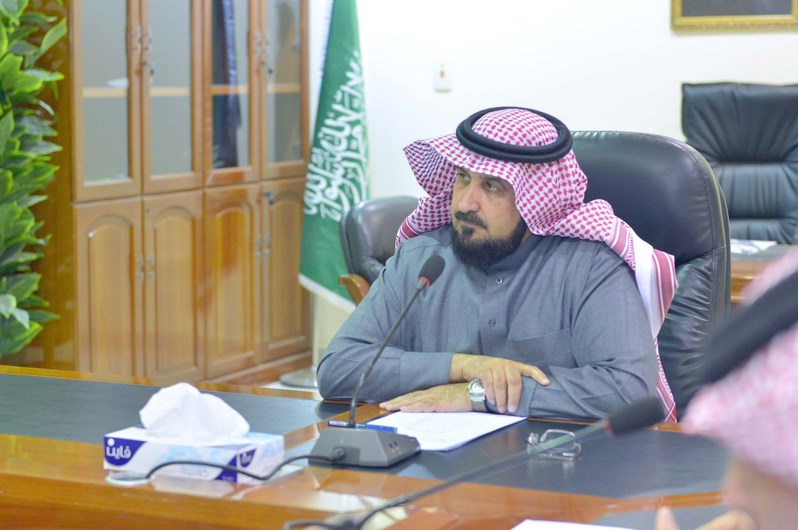 مدير التعليم يترأس الاجتماع الأول للجنة الاستعداد للعام الدراسي الجديد