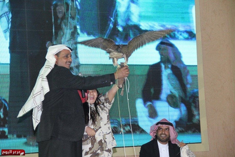 الاطفال يشاركون في