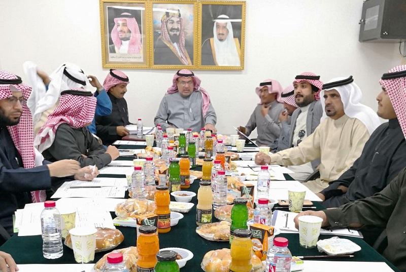 المجلس البلدي بعرعر يعقد جلسته الثلاثين في حزم الجلاميد