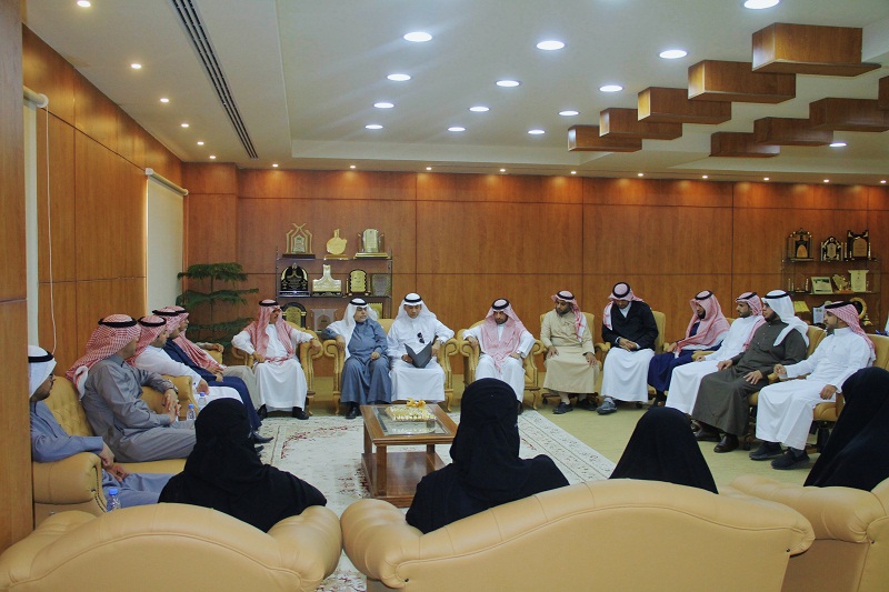 مدير جامعة الحدود الشمالية يلتقي الدفعة الثالثة من أعضاء هيئة التدريس