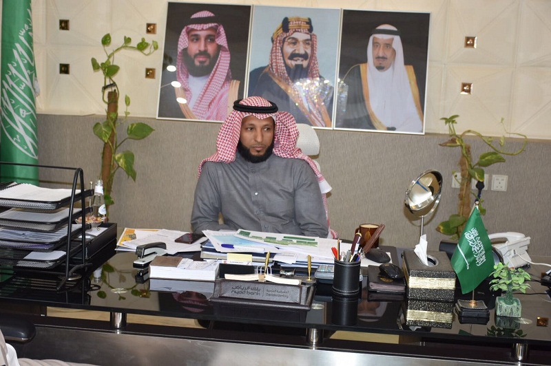 العنزي يباشر مهام عمله رئيس لبلدية طريف