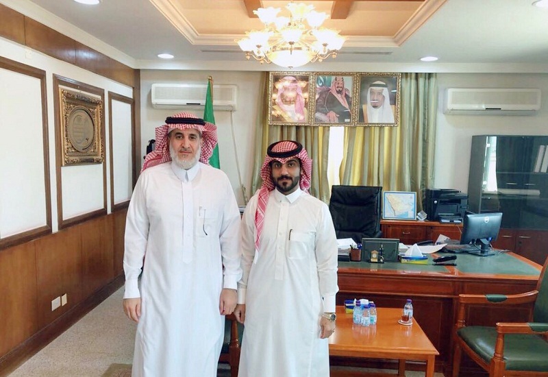 محافظ رفحاء يستقبل مدير مكتب عمل رفحاء الزوبعي