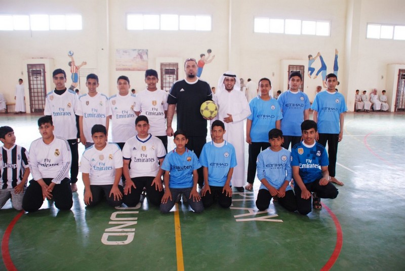 مدرسة صهيب الرومي المتوسطة تقيم حفلها الختامي للأنشطة