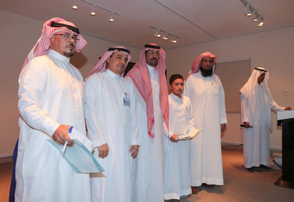 النشاط العلمي بتعليم الشمالية يكرم الفائزين بالبرامج العلمية