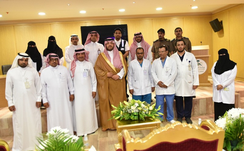 الأمير فيصل بن خالد بن سلطان : تدشين البرج الطبي والمختبر الإقليمي بتكلفة 370 مليون لخدمة جميع سكان منطقة الحدود الشمالية .. قريبا