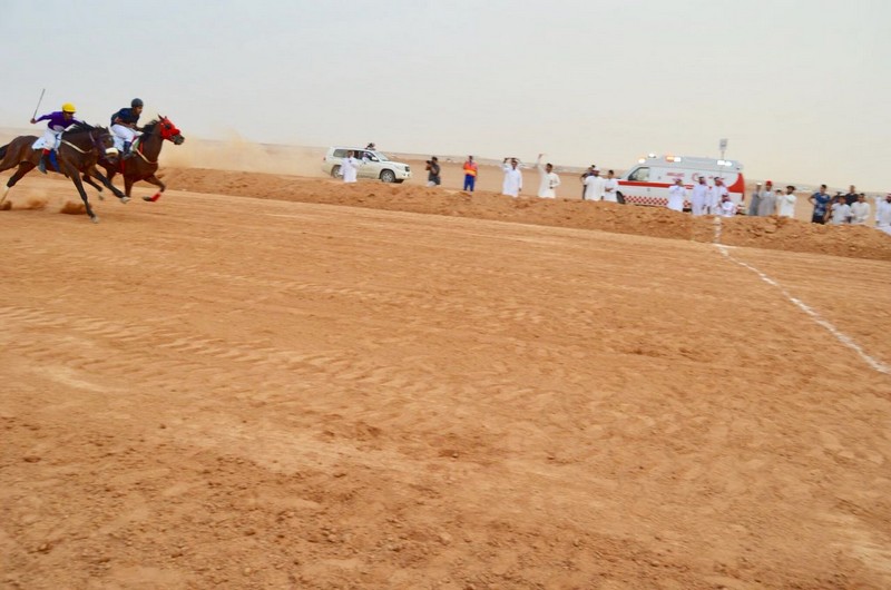 وسط حضور جماهيري غفير إقامة سباق الخيل بعرعر ... وعرعر اليوم تقدم تغطيتها المصورة