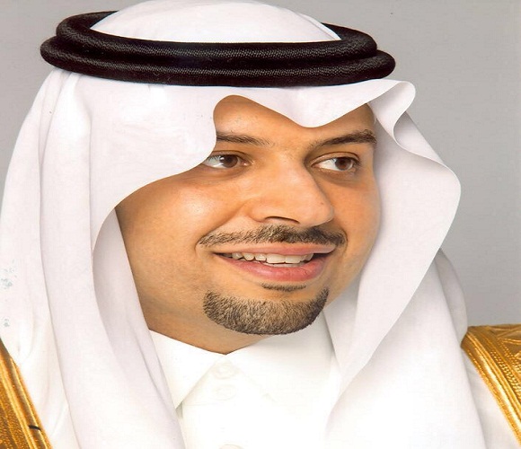 أمير منطقة الحدود الشمالية يوجه إدارات التعليم العام والجامعي بتوفير البيئة الصحية للطلاب لأداء الاختبارات بجو من الطمأنينة والراحة