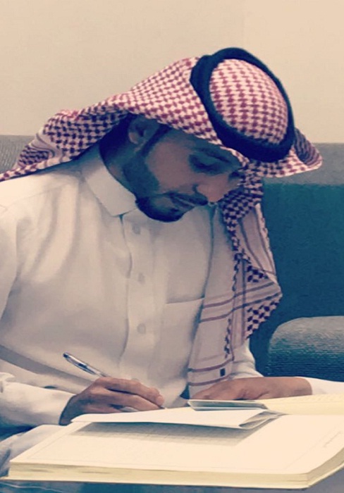 عبدالرحمن رجاء العنزي يعقد قرانه