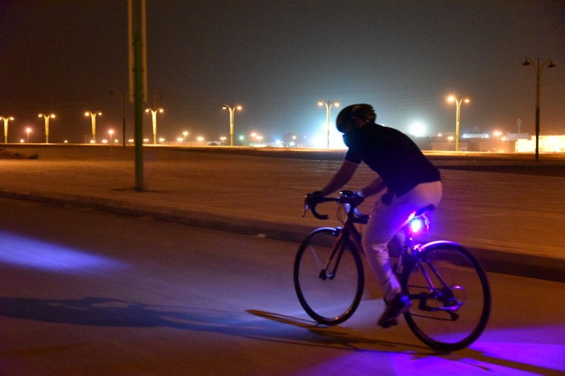 سباق للدراجات الهوائية ضمن البرنامج الرمضاني الذي تنظمه جامعة الحدود الشمالية