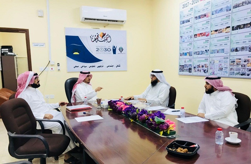 مدير فرع مؤسسة سليمان الراجحي الخيريه بالشمالية يزور تنمية طريف