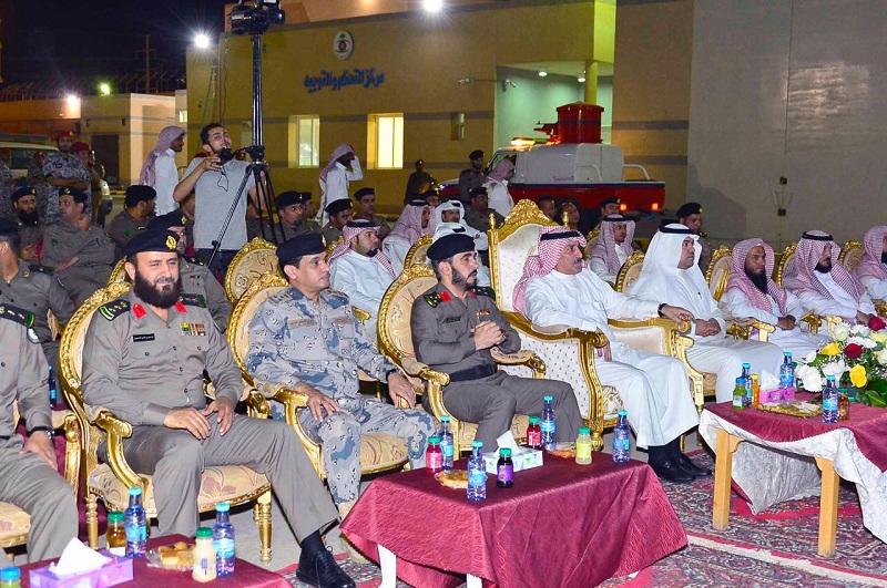 وكيل إمارة الحدود الشمالية للشؤون الأمنية يشهد حفل اختتام الأنشطة الثقافية لنزلاء السجون بالمنطقة