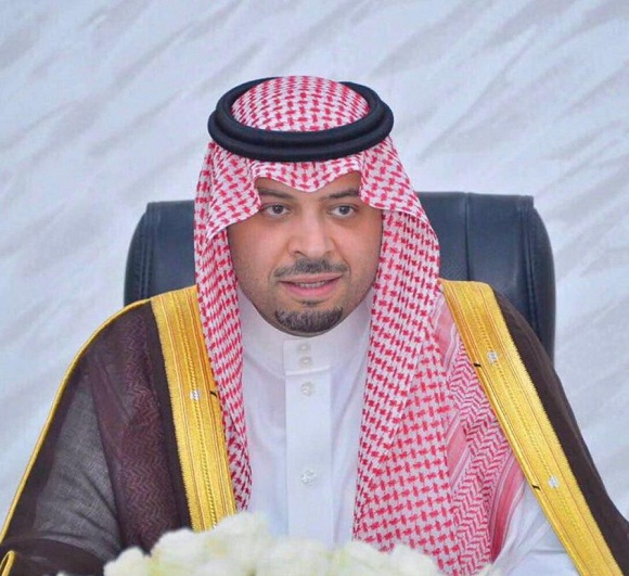 أمير الحدود الشمالية يوجه باستمرار العمل في إمارة المنطقة أثناء إجازة عيد الفطر