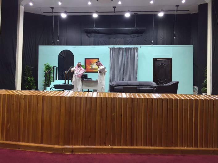 انطلاق مسرحية معالي الوزير ضمن فعاليات ( عيدكم شمالي )