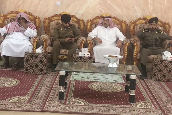 قائد أمن الطرق يعزي أسرة