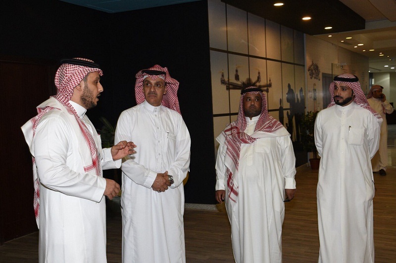 وفد من جامعة الحدود الشمالية يزور مقر الأمانة العامة للجنة الوطنية لمكافحة المخدرات (نبراس)